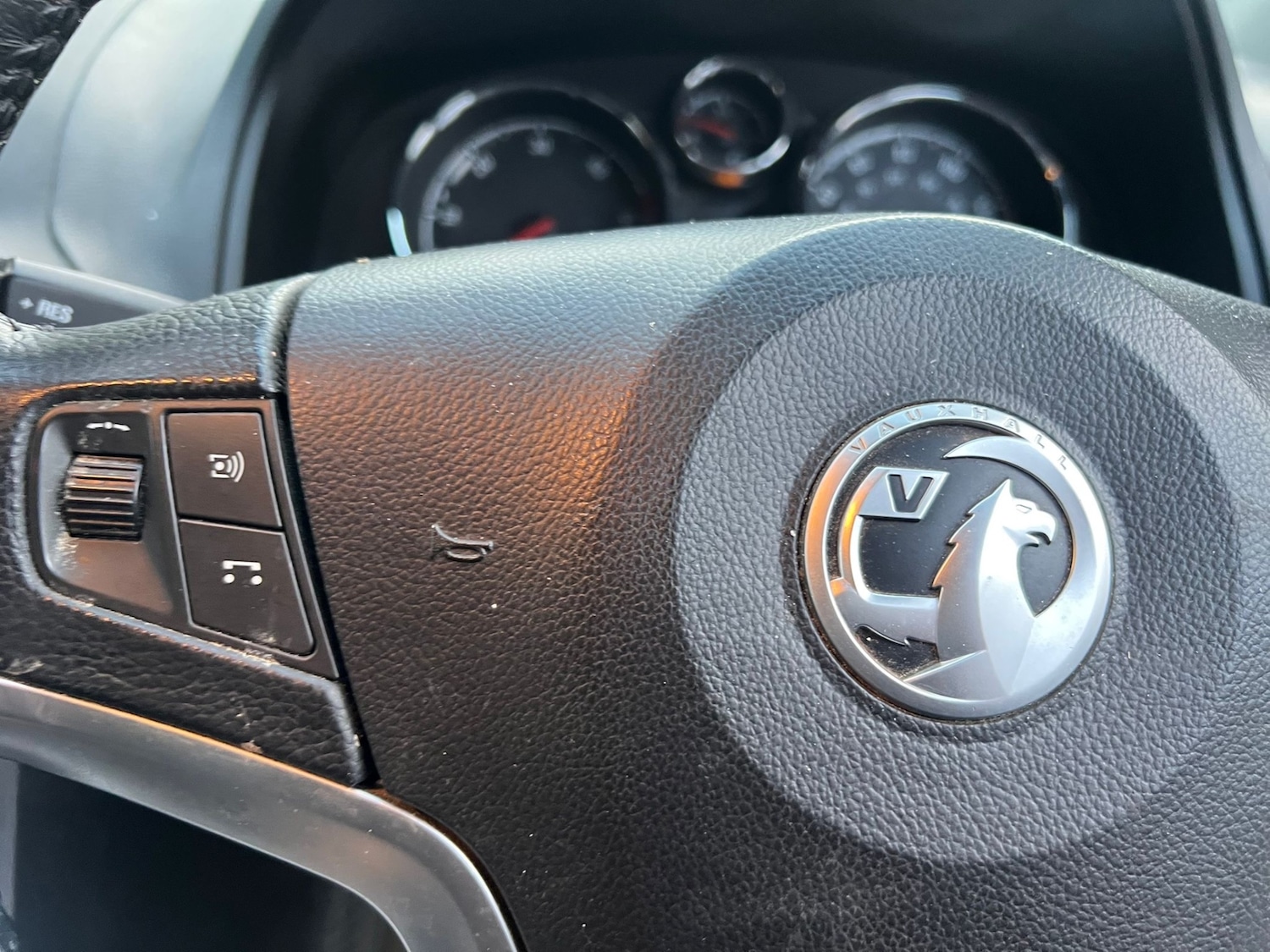 Used Vauxhall Antara 2012 for sale - 76358399: Photo 20