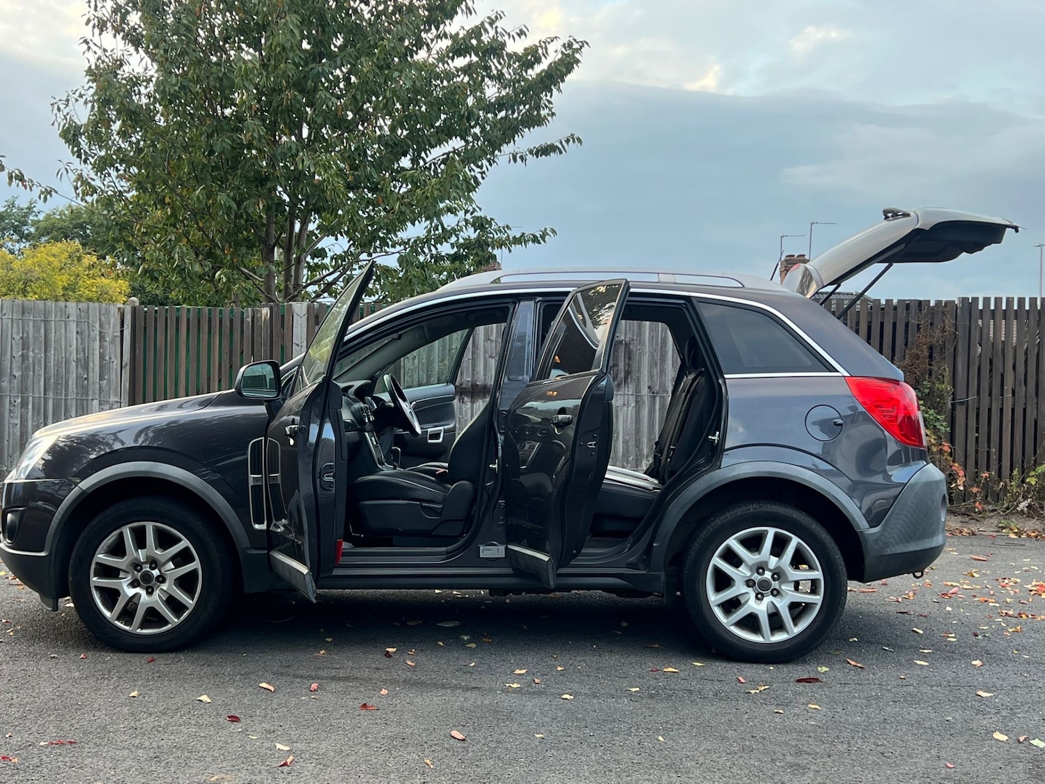 Used Vauxhall Antara 2012 for sale - 76358399: Photo 40