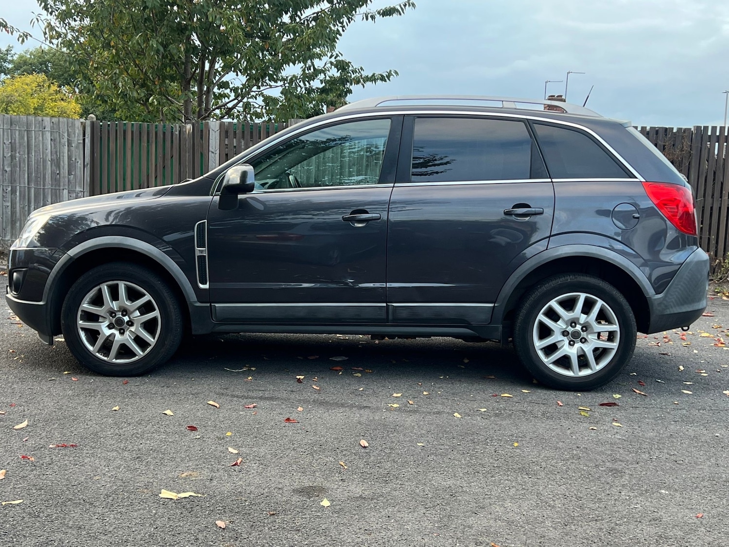 Used Vauxhall Antara 2012 for sale - 76358399: Photo 5