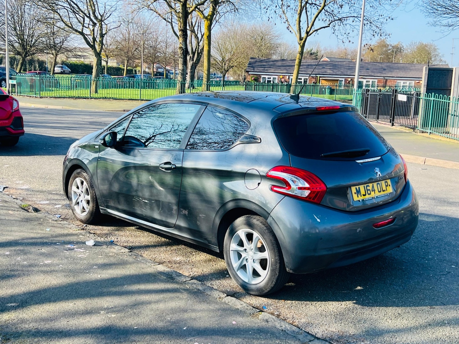 Used Peugeot 208 2015 for sale - 77613775: Photo 11