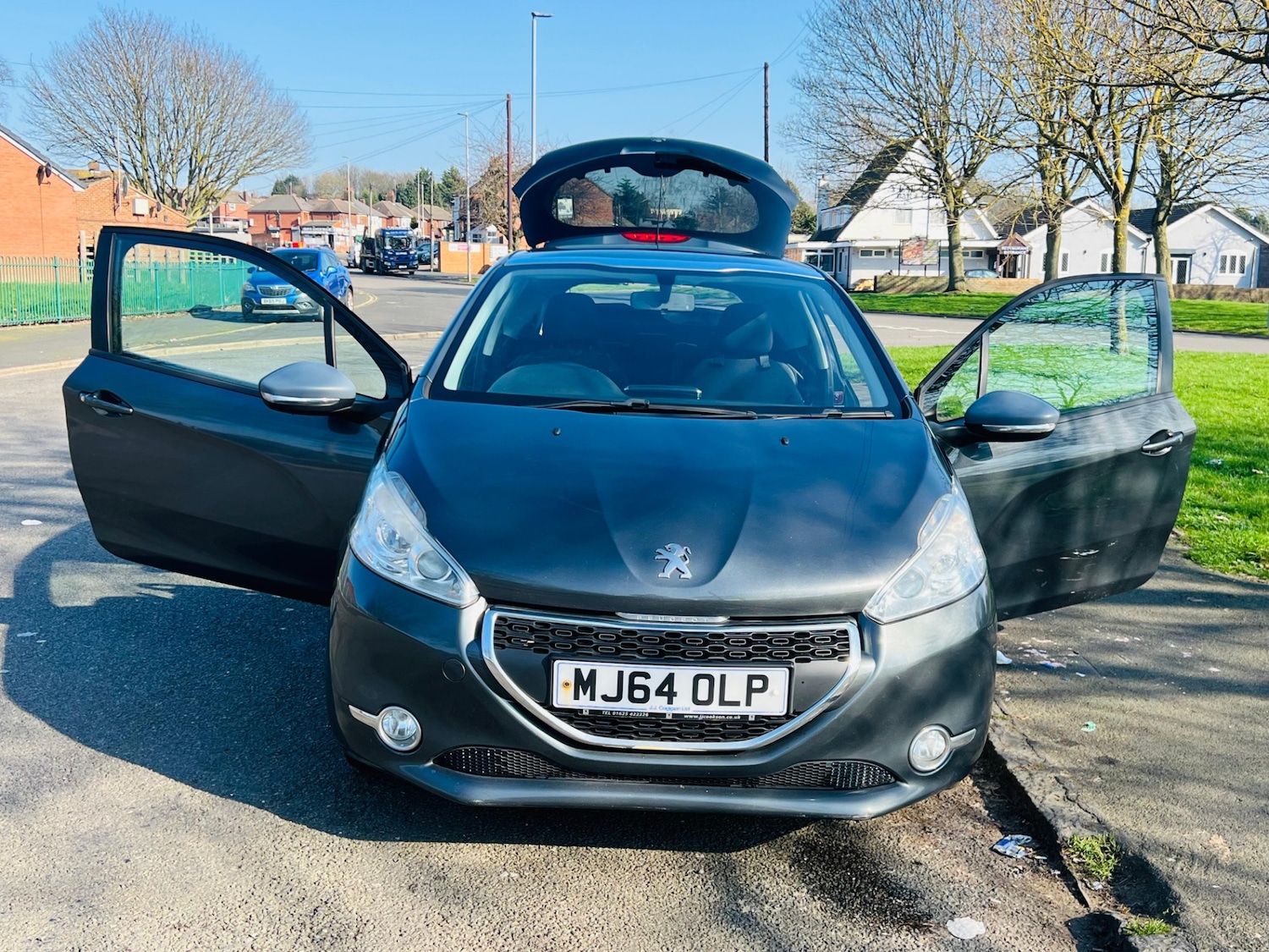 Used Peugeot 208 2015 for sale - 77613775: Photo 19