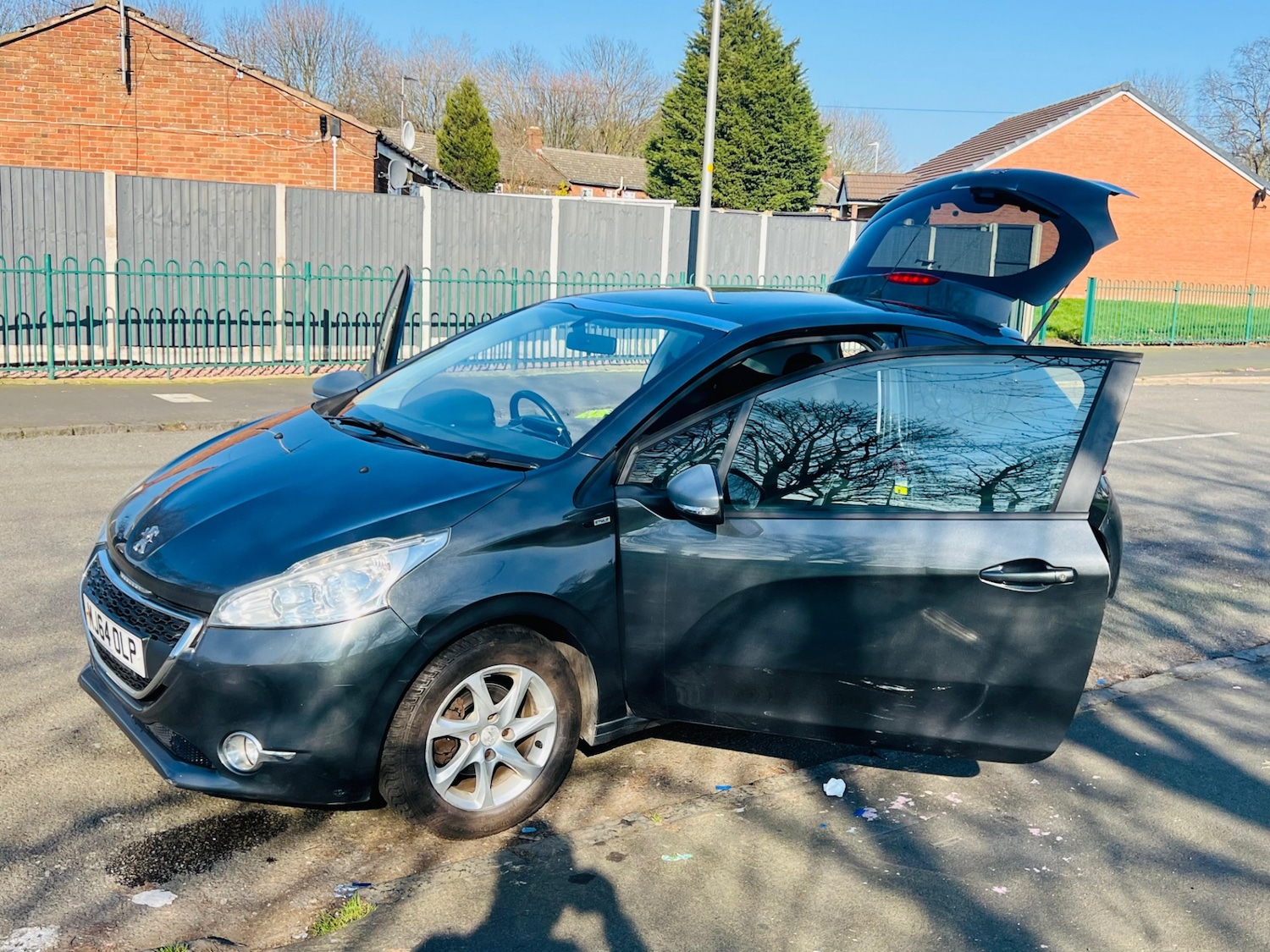 Used Peugeot 208 2015 for sale - 77613775: Photo 33