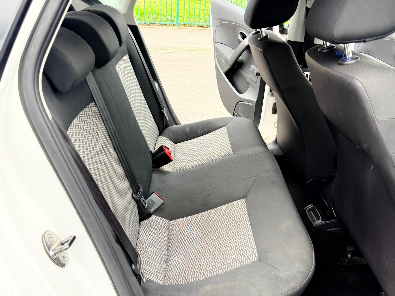 Used Volkswagen Polo 2011 for sale - 77959258: Photo 10