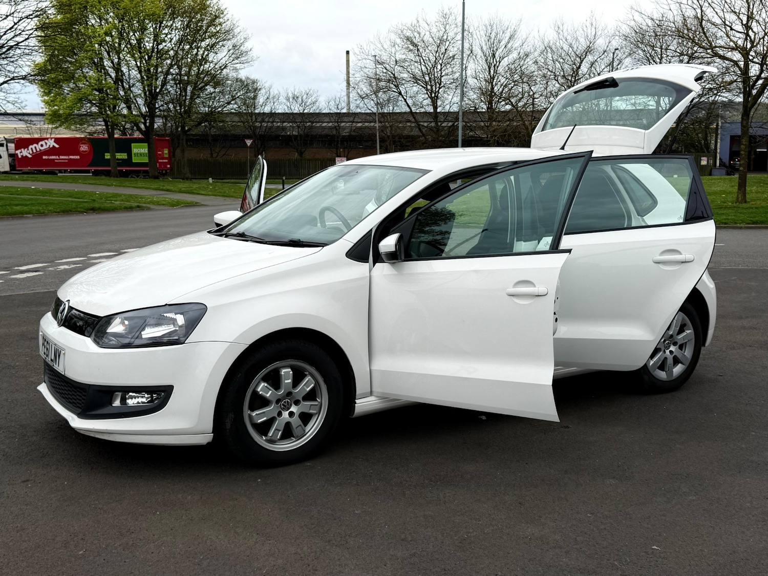 Used Volkswagen Polo 2011 for sale - 77959258: Photo 17