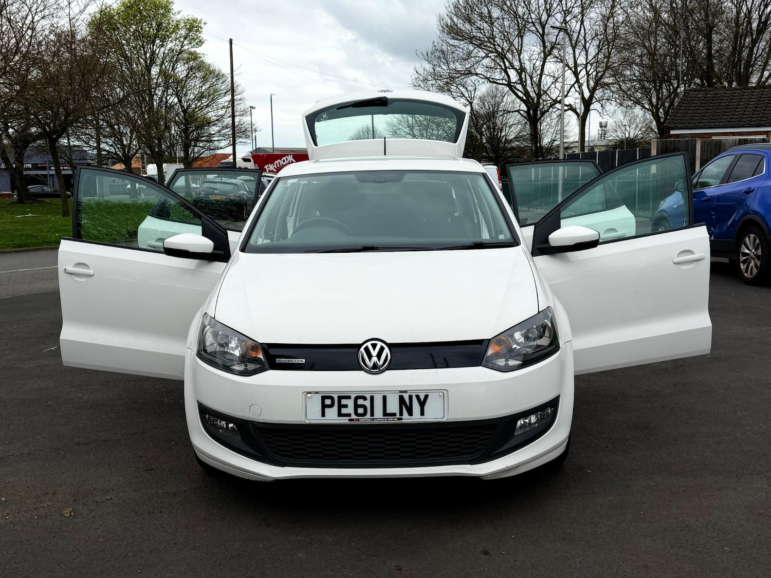 Used Volkswagen Polo 2011 for sale - 77959258: Photo 25