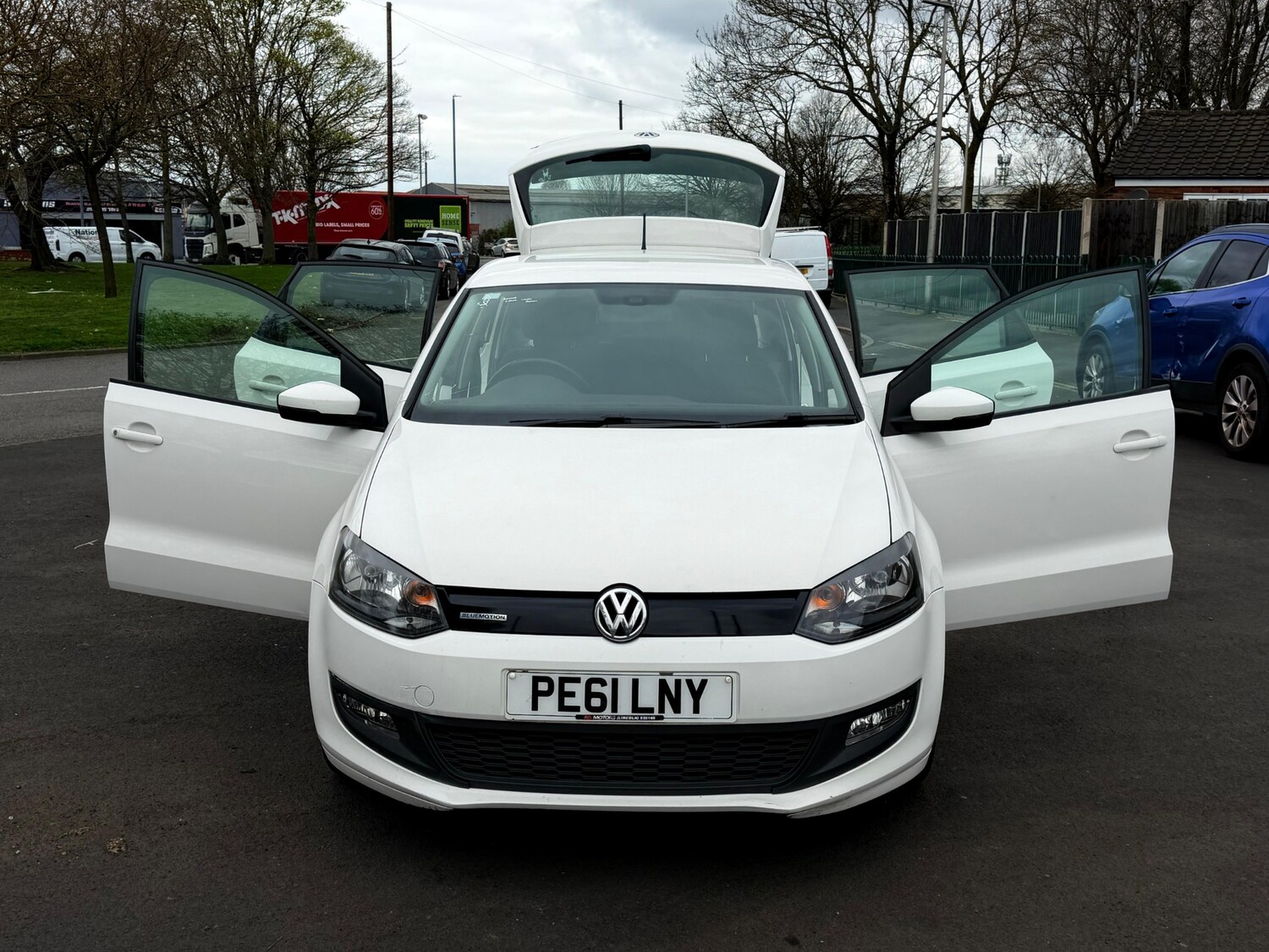 Used Volkswagen Polo 2011 for sale - 77959258: Photo 30