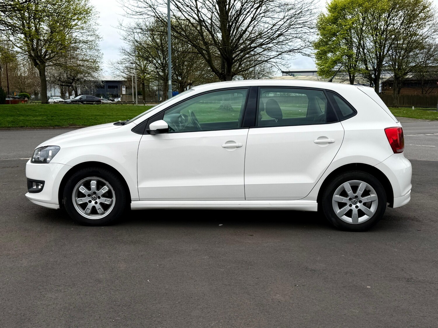 Used Volkswagen Polo 2011 for sale - 77959258: Photo 35