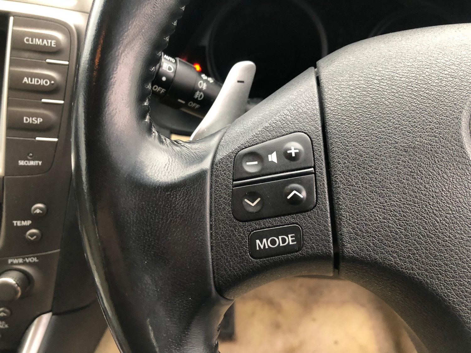 Used Lexus IS 2005 for sale - 77042476: Photo 31