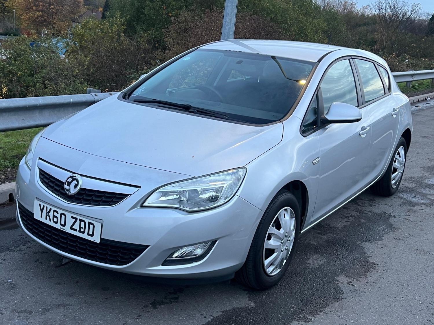 Used Vauxhall Astra 2010 for sale - 76446996: Photo 1