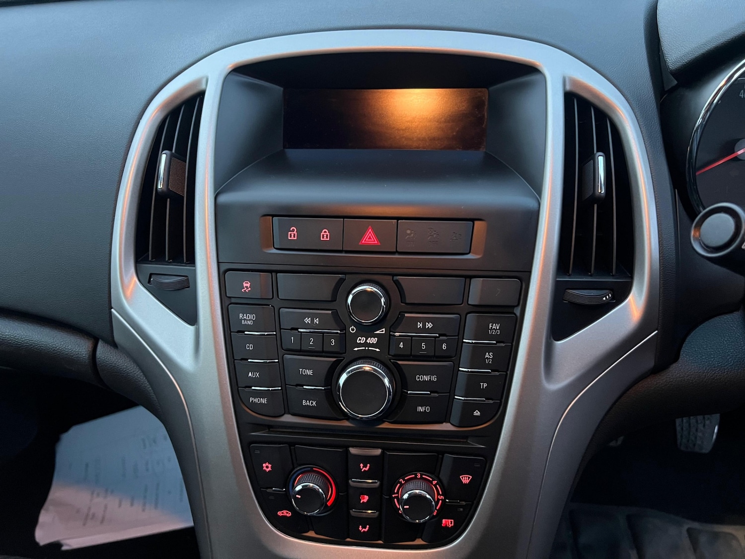 Used Vauxhall Astra 2010 for sale - 76446996: Photo 16