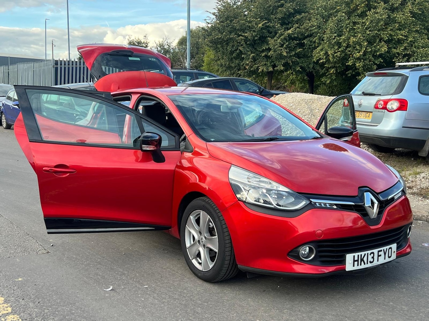 Used Renault Clio 2013 for sale - 76167584: Photo 6