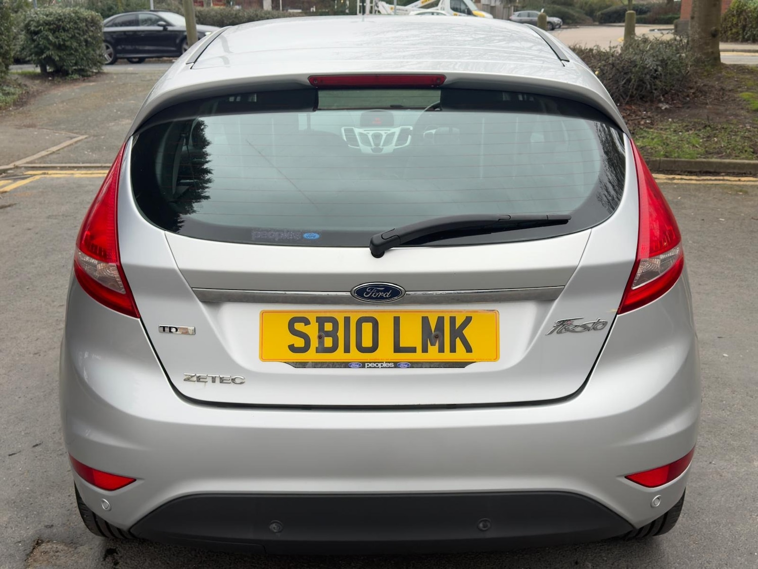 Used Ford Fiesta 2010 for sale - 77613692: Photo 11