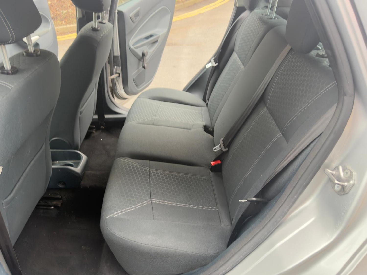 Used Ford Fiesta 2010 for sale - 77613692: Photo 19