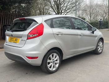 Used Ford Fiesta 2010 for sale - 77613692: Photo