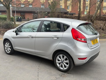 Used Ford Fiesta 2010 for sale - 77613692: Photo