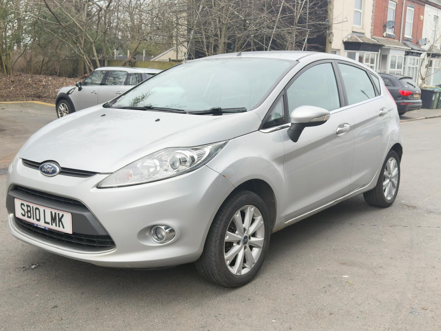 Used Ford Fiesta 2010 for sale - 77613692: Photo 3