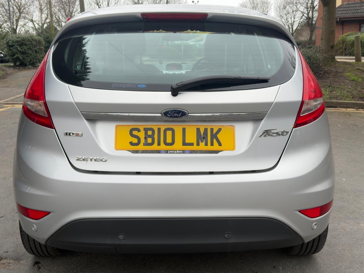 Used Ford Fiesta 2010 for sale - 77613692: Photo 9