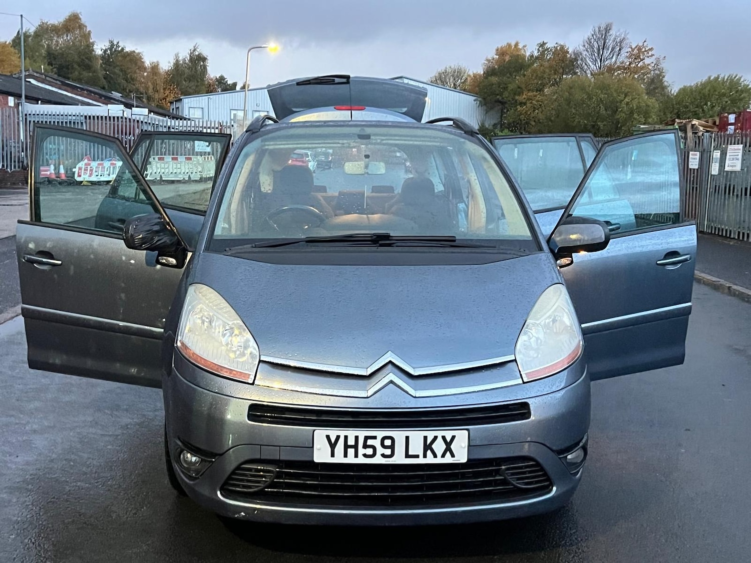 Used Citroen C4 Grand Picasso 2009 for sale - 76447040: Photo 31