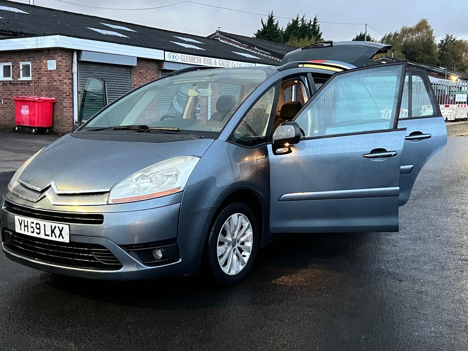 Used Citroen C4 Grand Picasso 2009 for sale - 76447040: Photo 36