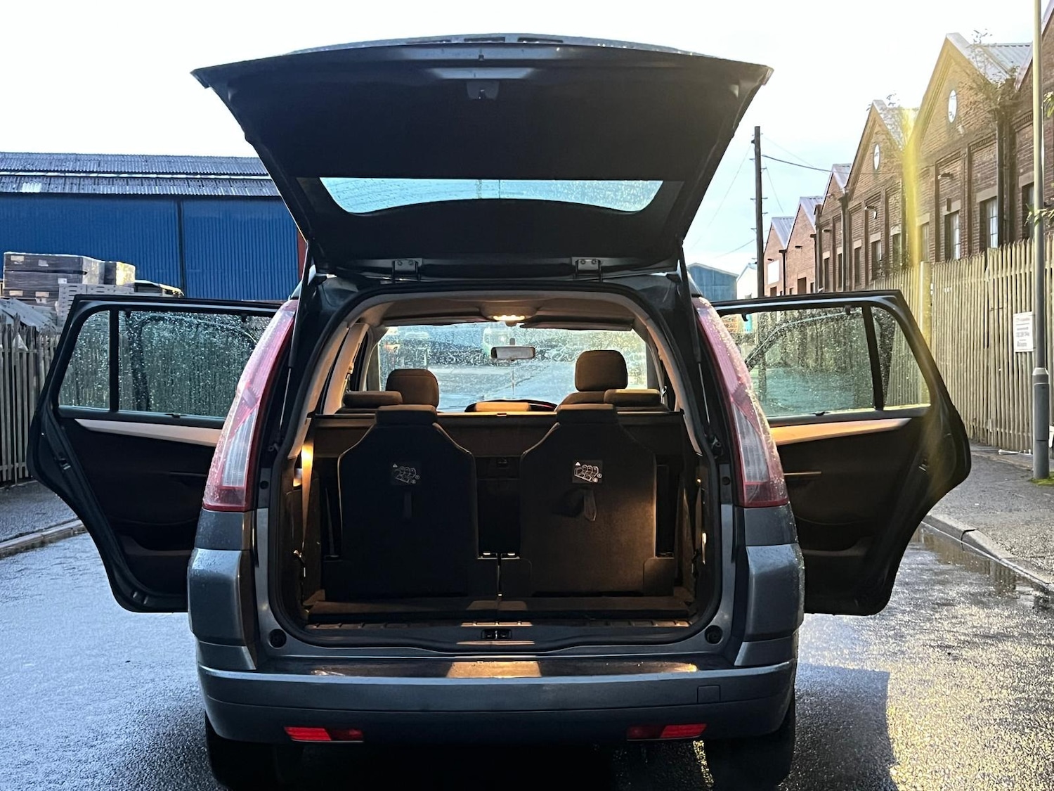 Used Citroen C4 Grand Picasso 2009 for sale - 76447040: Photo 37