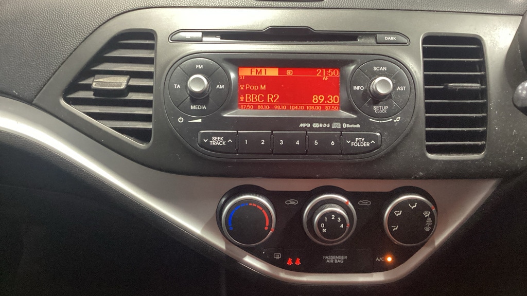 Used Kia Picanto 2015 for sale - 76976918: Photo 14