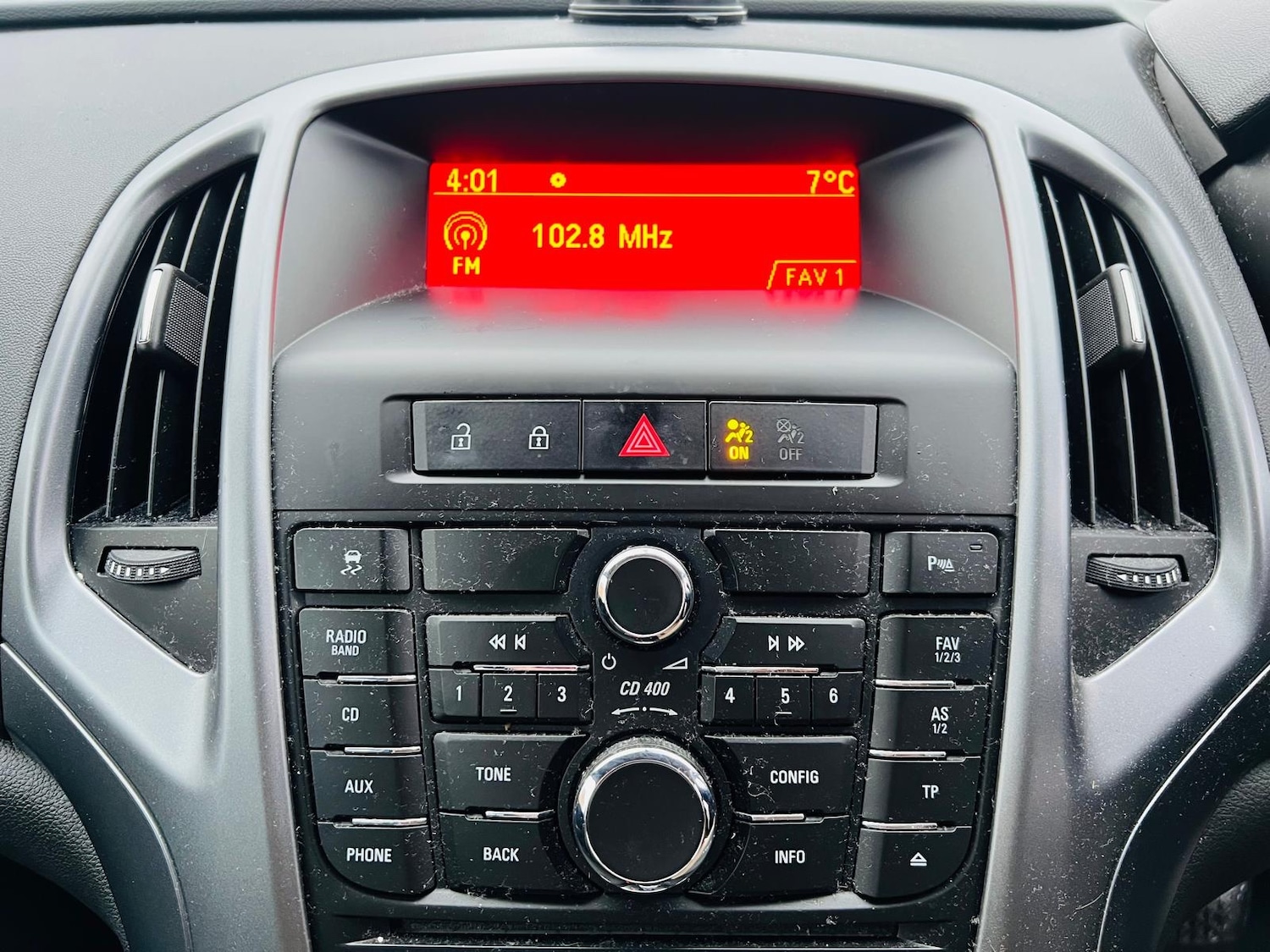 Used Vauxhall Astra 2012 for sale - 77546090: Photo 26