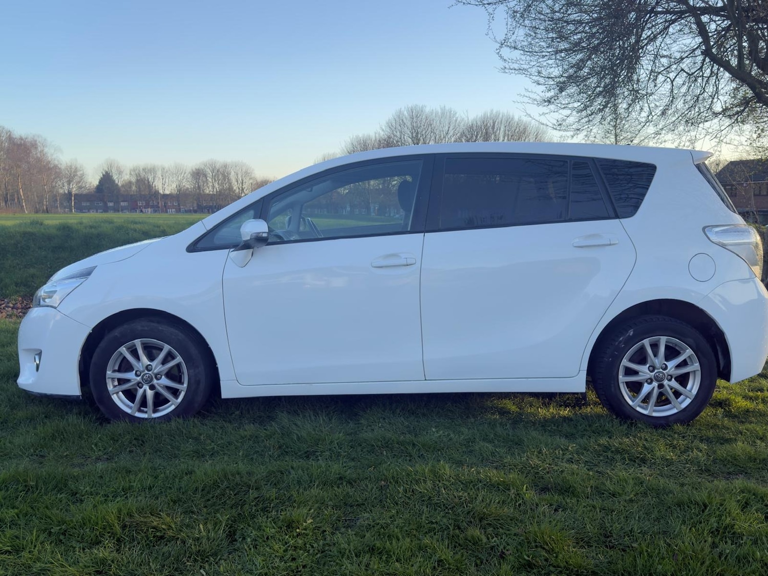 Used Toyota Verso 2014 for sale - 77332361: Photo 16