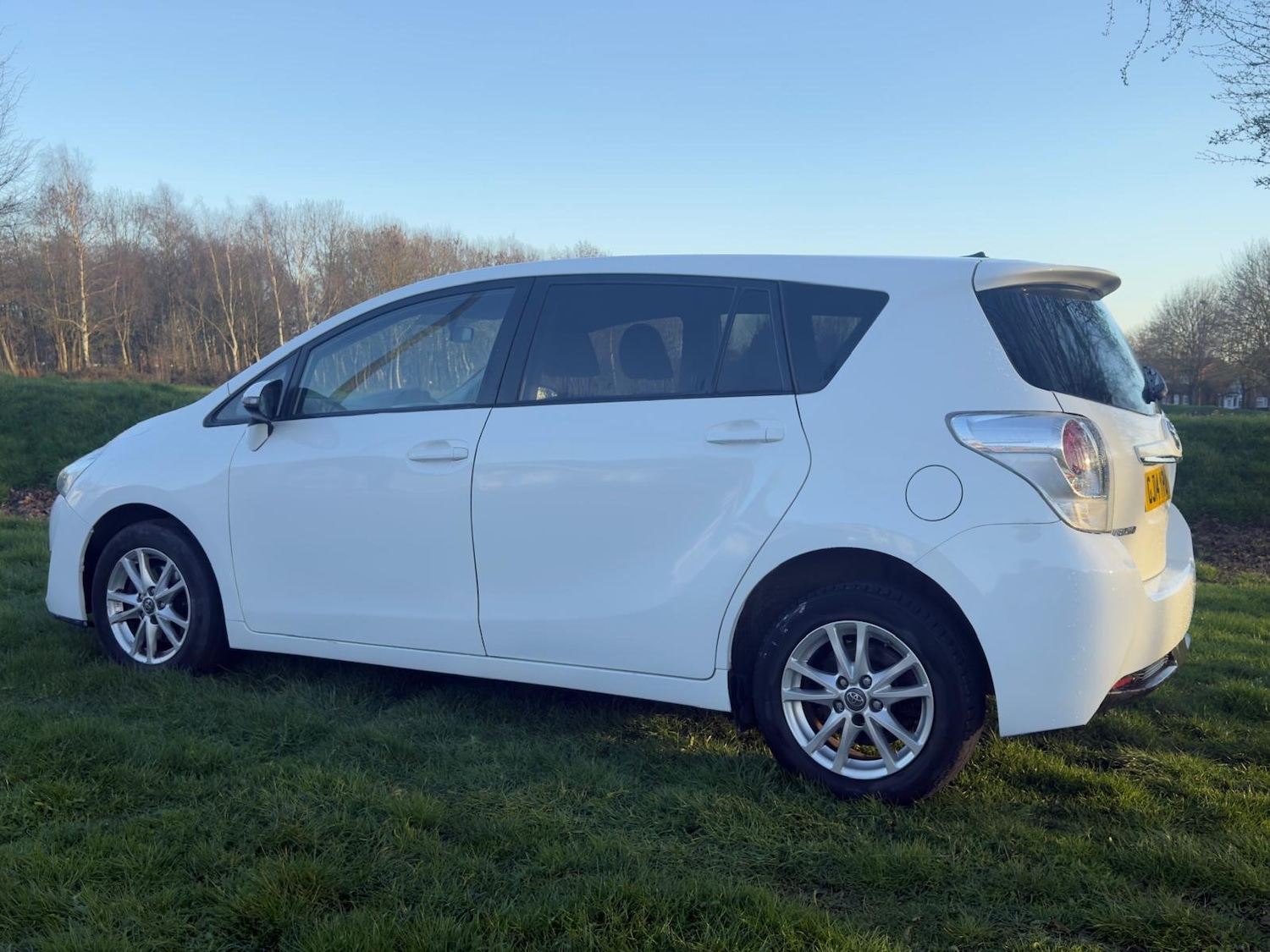 Used Toyota Verso 2014 for sale - 77332361: Photo 2
