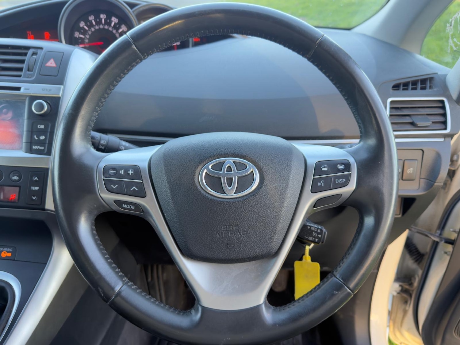 Used Toyota Verso 2014 for sale - 77332361: Photo 37