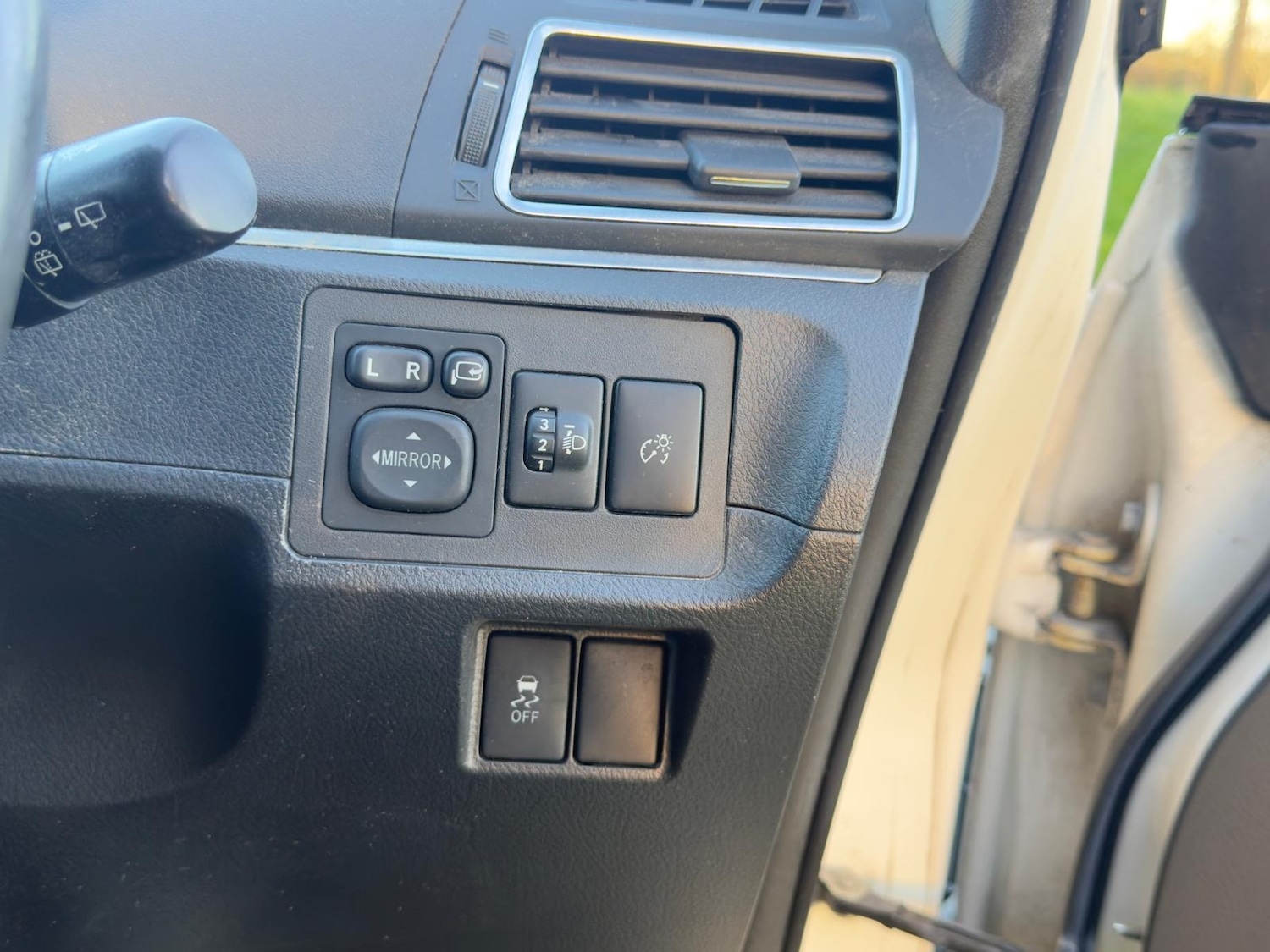 Used Toyota Verso 2014 for sale - 77332361: Photo 44