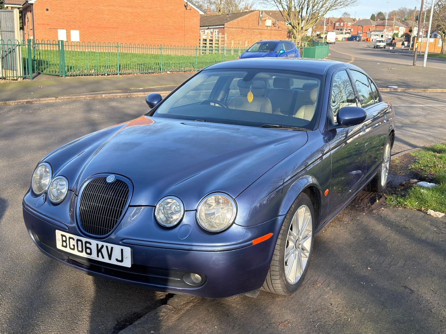 Used Jaguar S-Type 2006 for sale - 77659945: Photo 2