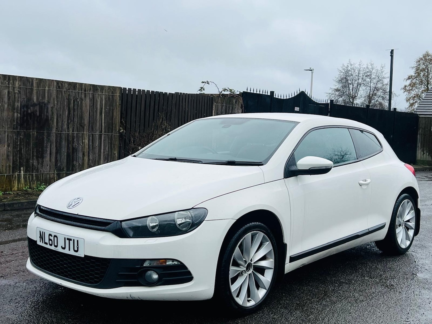 Used Volkswagen Scirocco 2010 for sale - 77550792: Photo 12