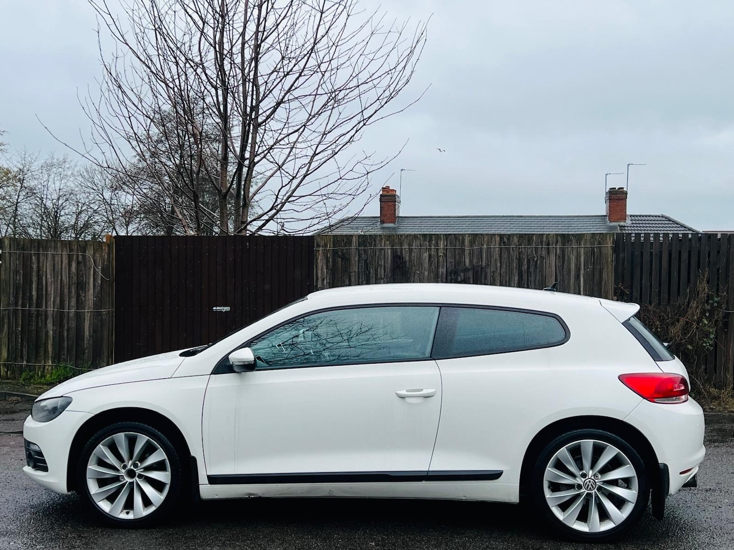 Used Volkswagen Scirocco 2010 for sale - 77550792: Photo 14