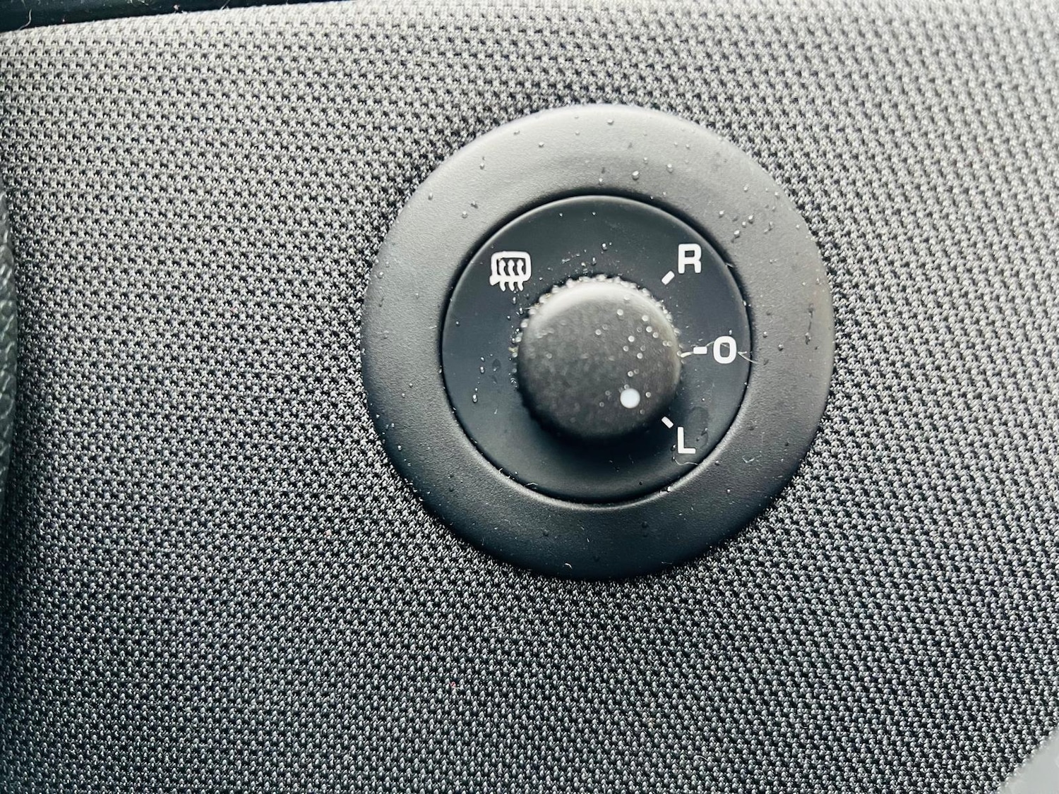 Used Volkswagen Scirocco 2010 for sale - 77550792: Photo 43