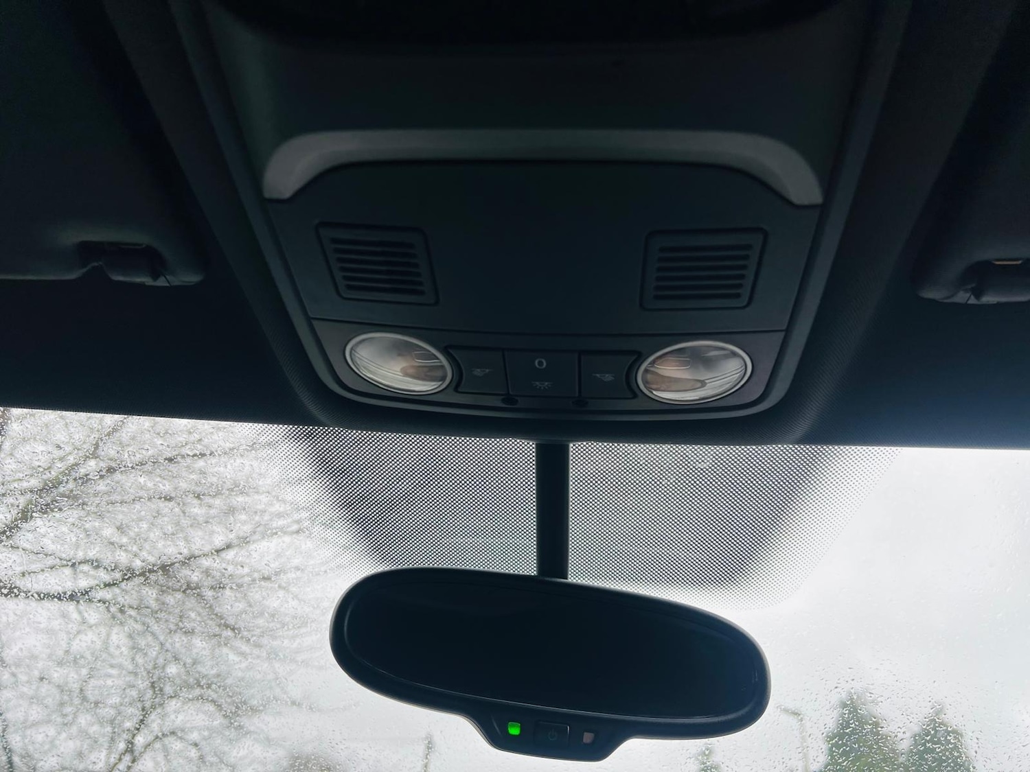 Used Volkswagen Scirocco 2010 for sale - 77550792: Photo 44