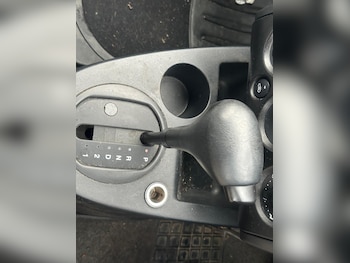 Used Ford Fusion 2004 for sale - 76772296: Photo