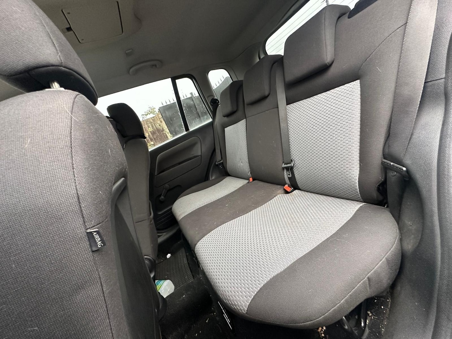 Used Ford Fusion 2004 for sale - 76772296: Photo 9