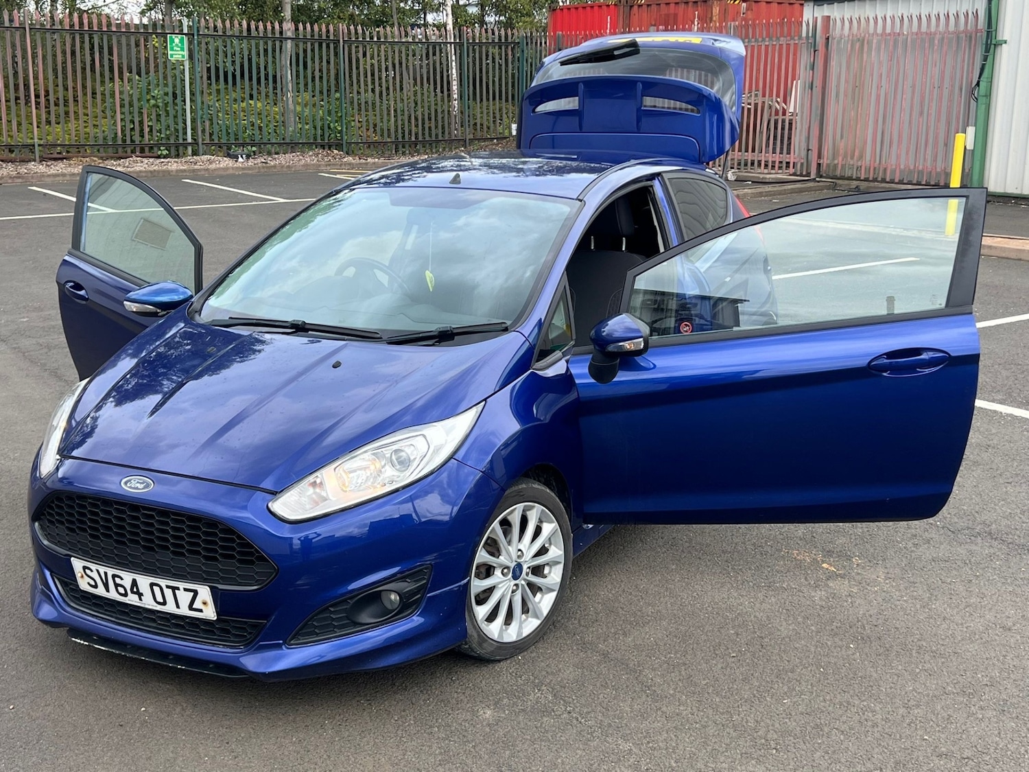 Used Ford Fiesta 2014 for sale - 76165115: Photo 12