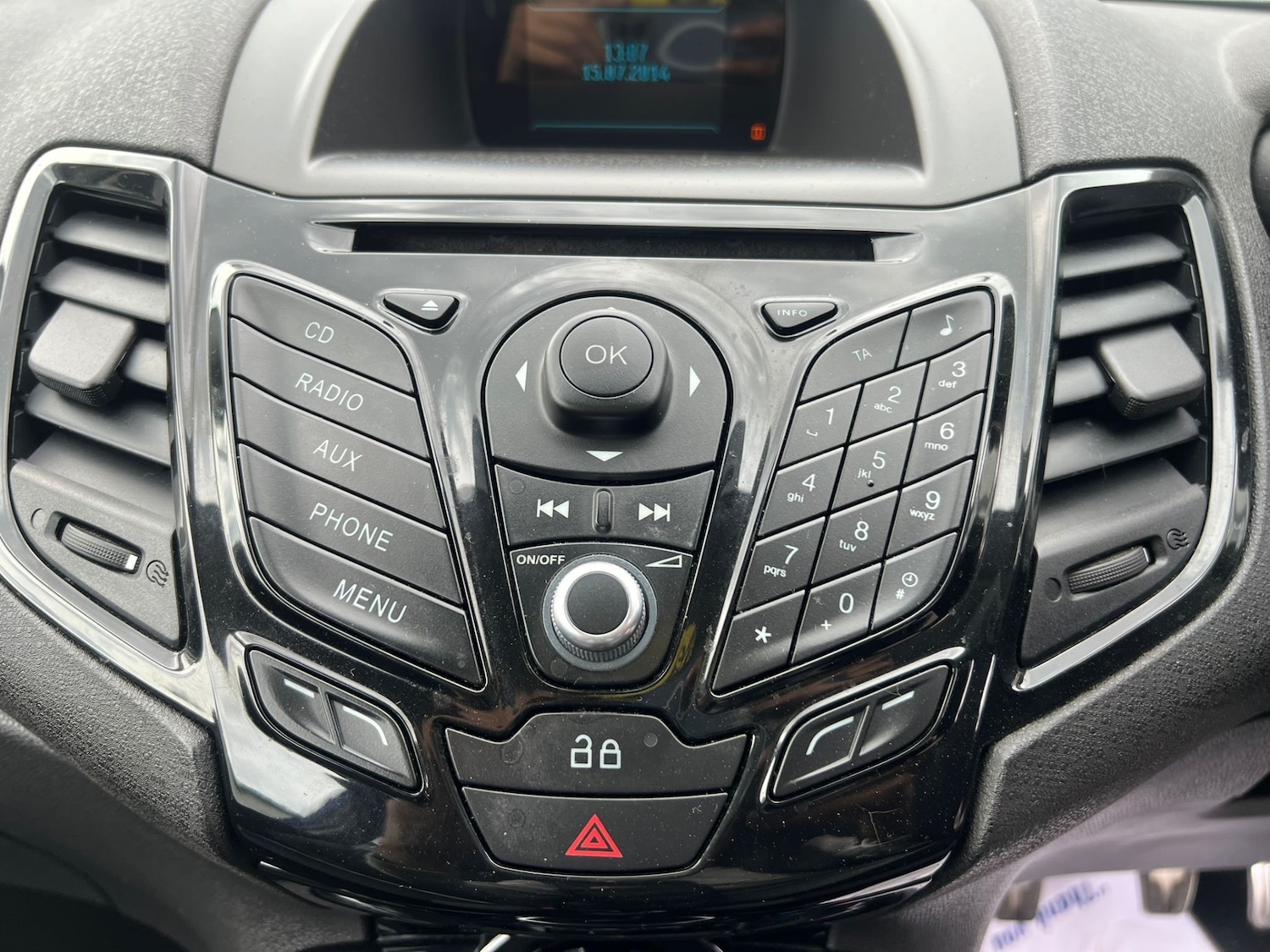 Used Ford Fiesta 2014 for sale - 76165115: Photo 35
