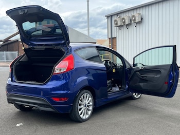 Used Ford Fiesta 2014 for sale - 76165115: Photo 4