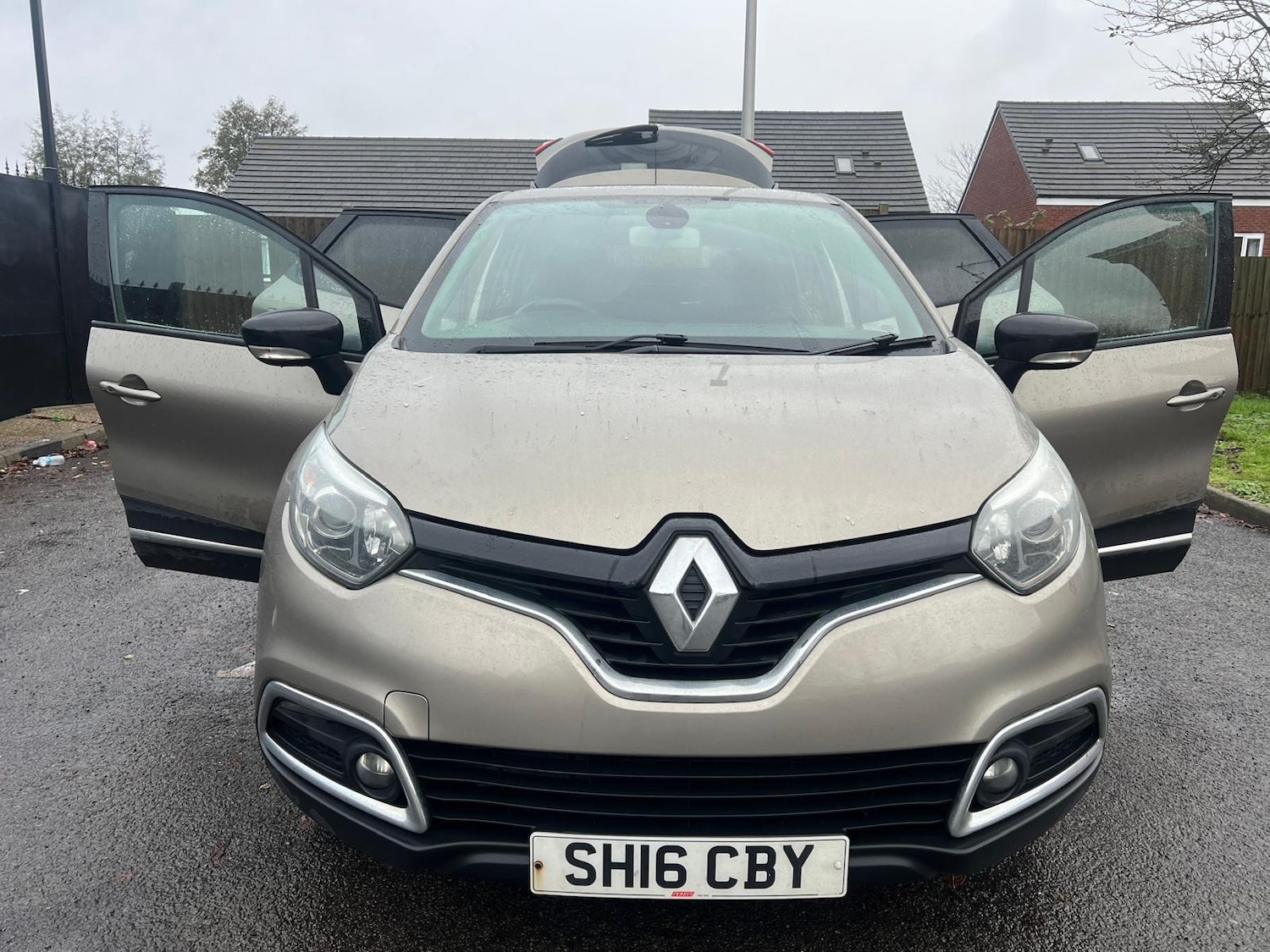 Used Renault Captur 2016 for sale - 76634349: Photo 15