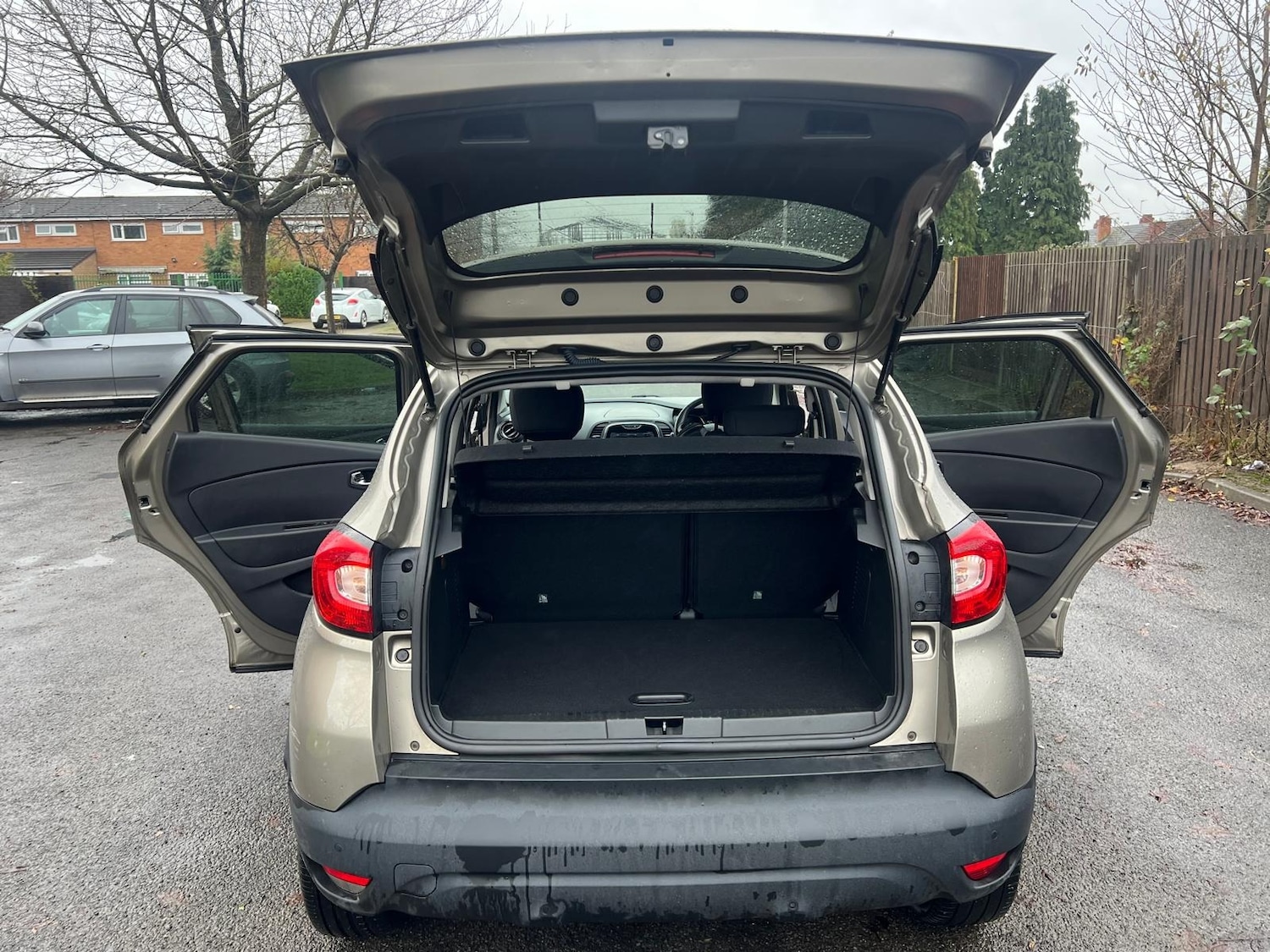 Used Renault Captur 2016 for sale - 76634349: Photo 25