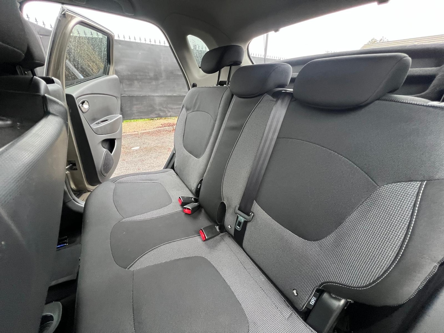 Used Renault Captur 2016 for sale - 76634349: Photo 34