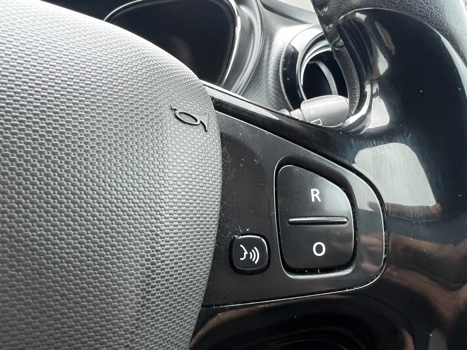 Used Renault Captur 2016 for sale - 76634349: Photo 45