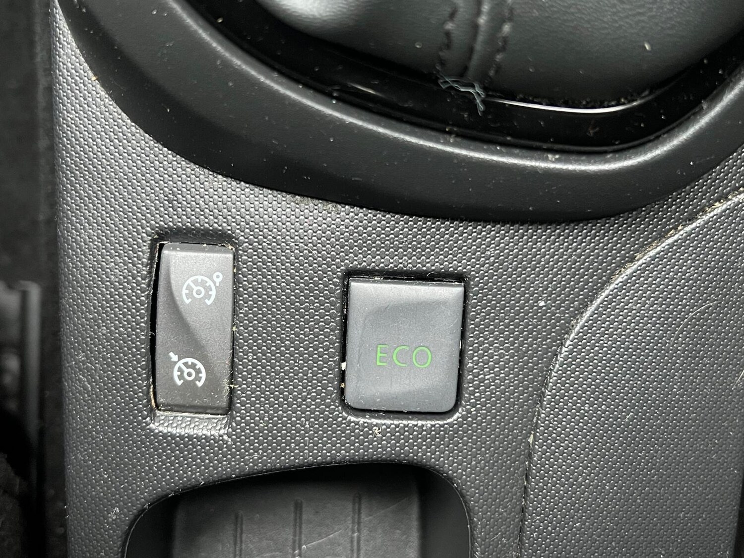 Used Renault Captur 2016 for sale - 76634349: Photo 48