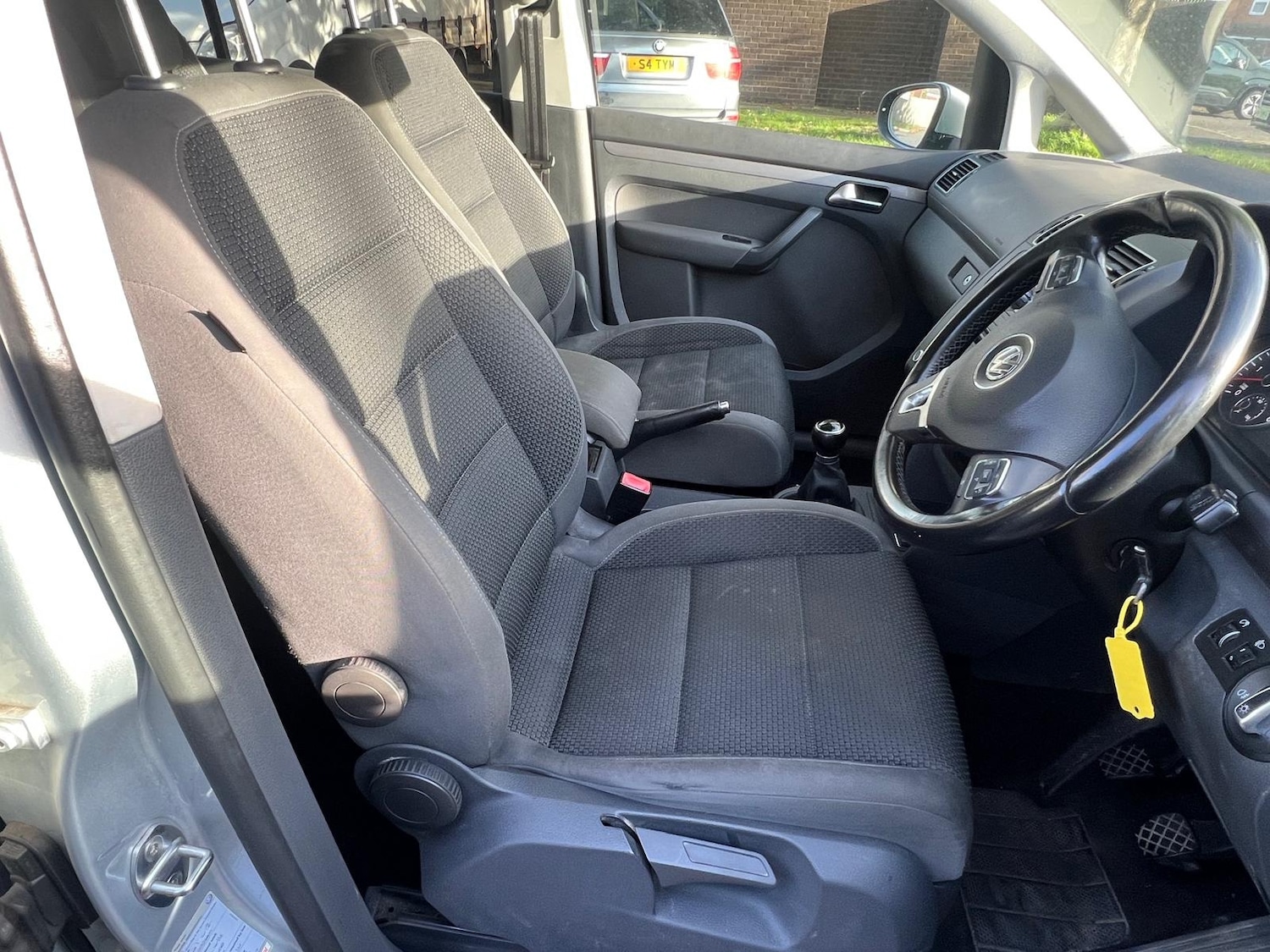 Used Volkswagen Touran 2011 for sale - 76176036: Photo 13