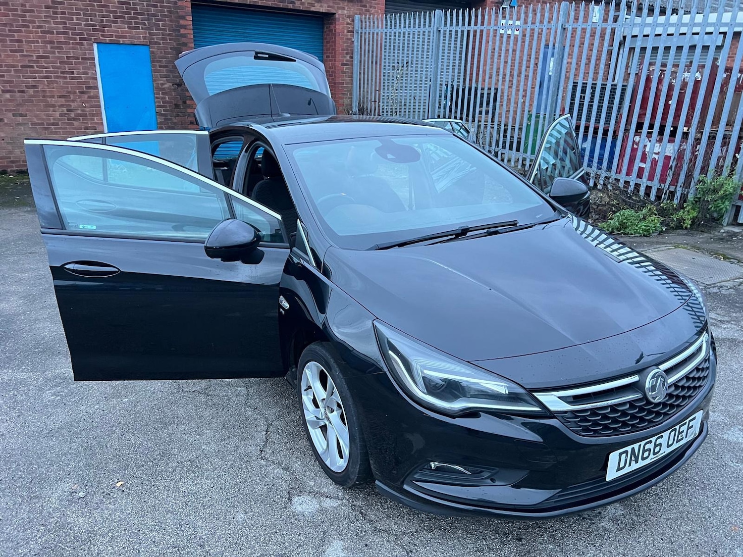 Used Vauxhall Astra 2016 for sale - 76772282: Photo 10