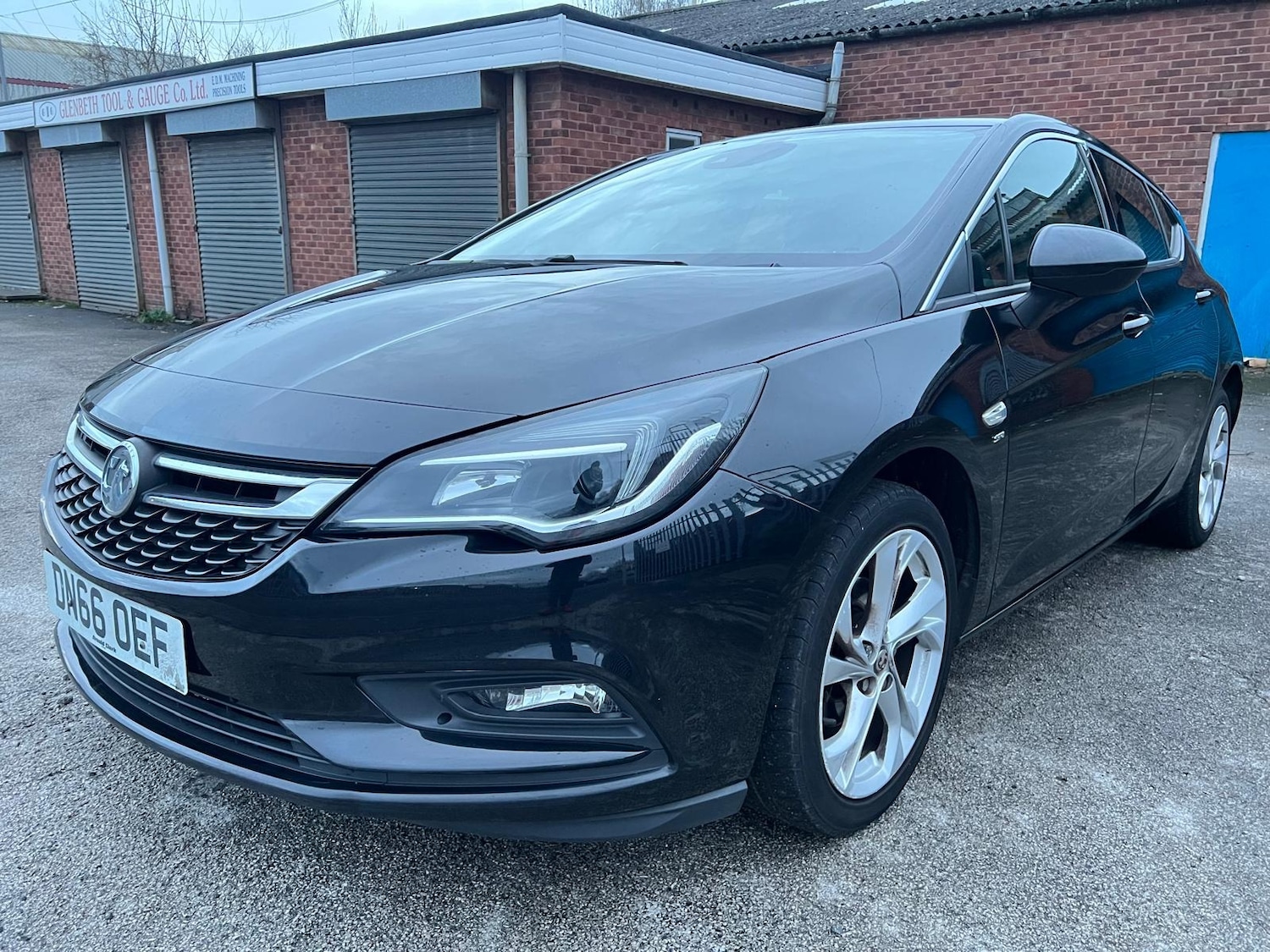 Used Vauxhall Astra 2016 for sale - 76772282: Photo 2