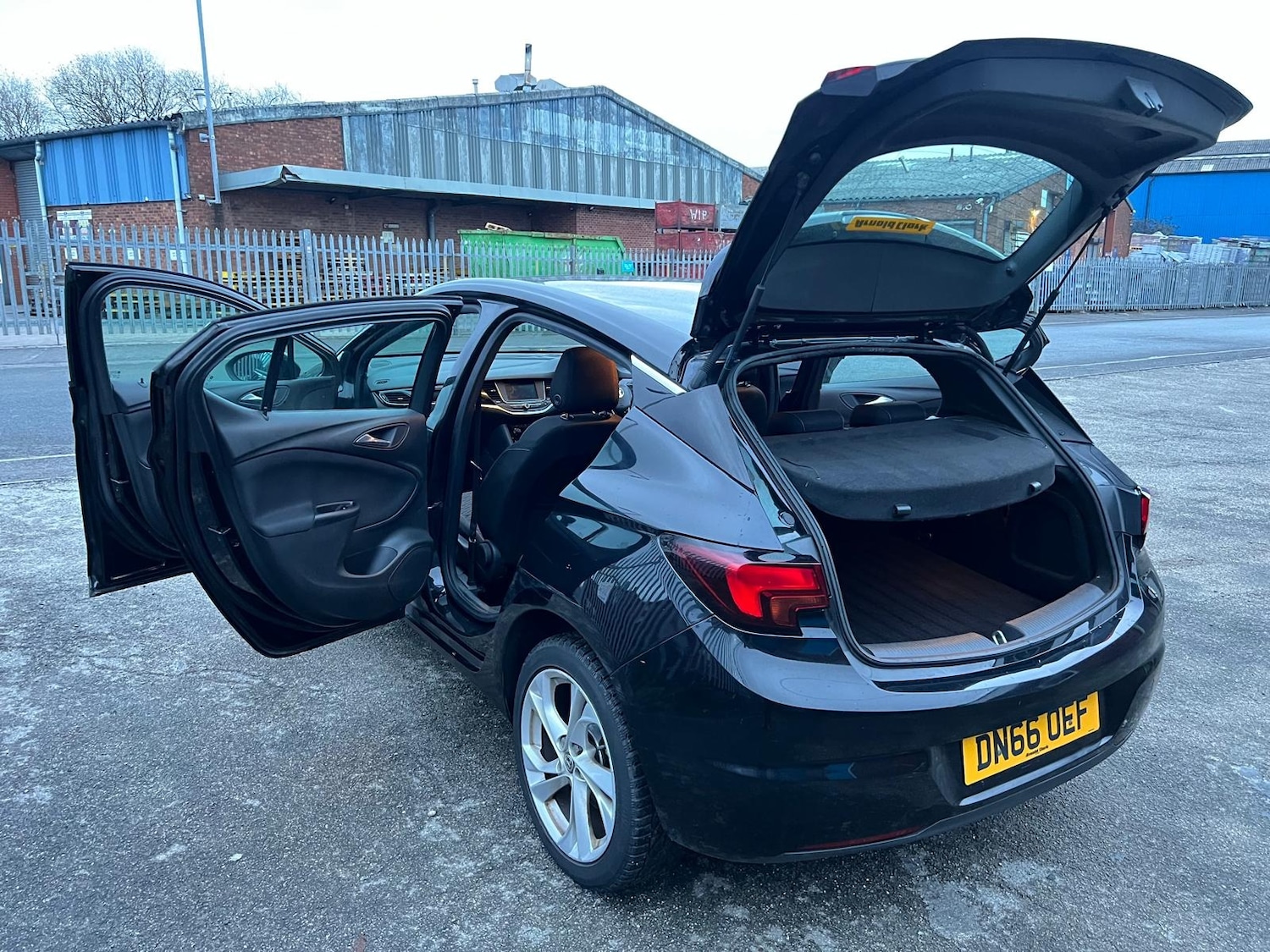 Used Vauxhall Astra 2016 for sale - 76772282: Photo 23