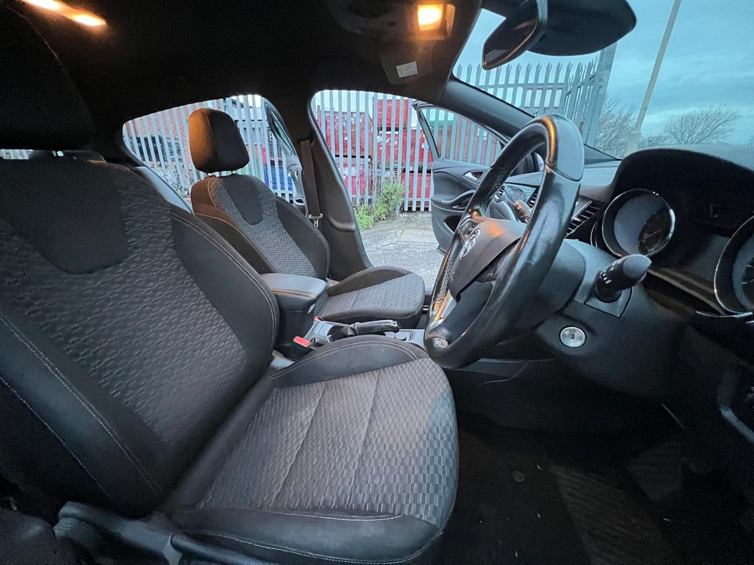 Used Vauxhall Astra 2016 for sale - 76772282: Photo 29